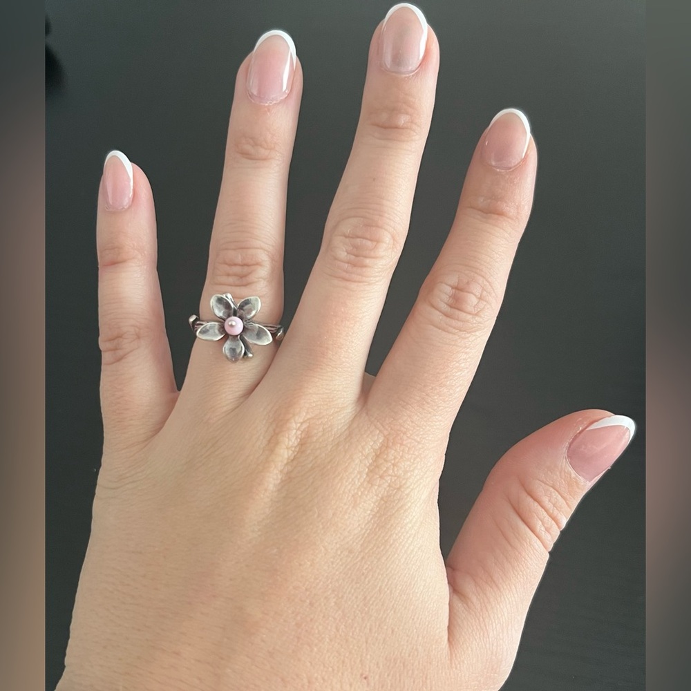 RETIRED RARE James Avery Silver Spring Blossom Ring with Pink Center Size 6